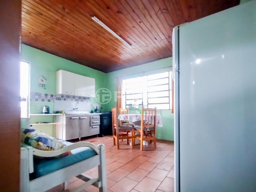 casa sobrado para comprar em Carlos Codevilla Tavares, 155 - foto 8