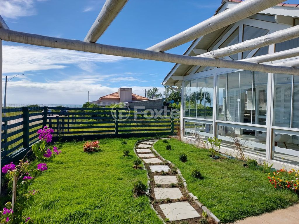 casa sobrado para comprar em Itapeva Norte, Torres - foto 1