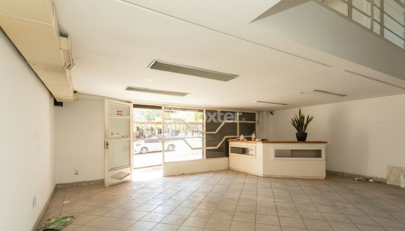 loja ponto comercial para comprar em Petrópolis, Porto Alegre - foto 1