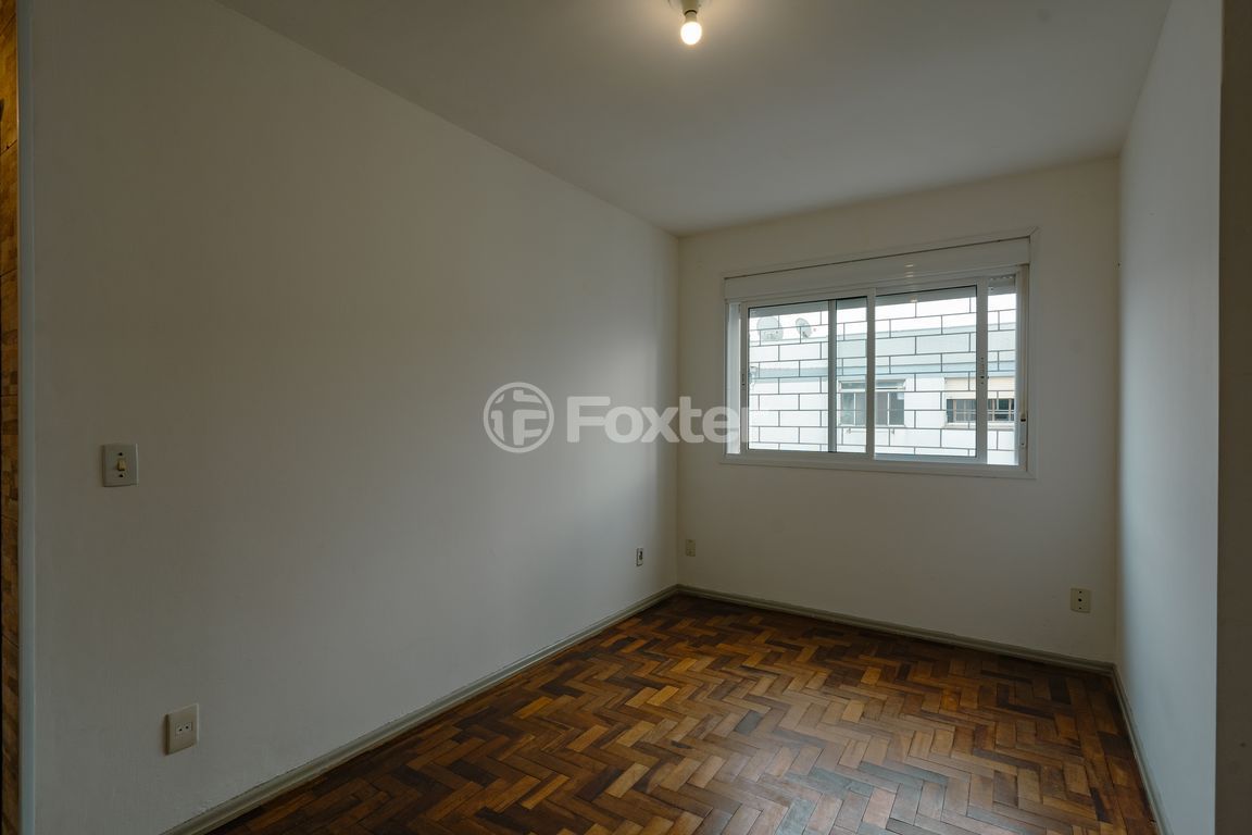 Apartamento para comprar em Camaquã, Porto Alegre - foto 1