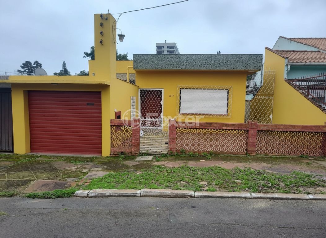 casa sobrado para comprar em Nossa Senhora das Graças, Canoas - foto 1