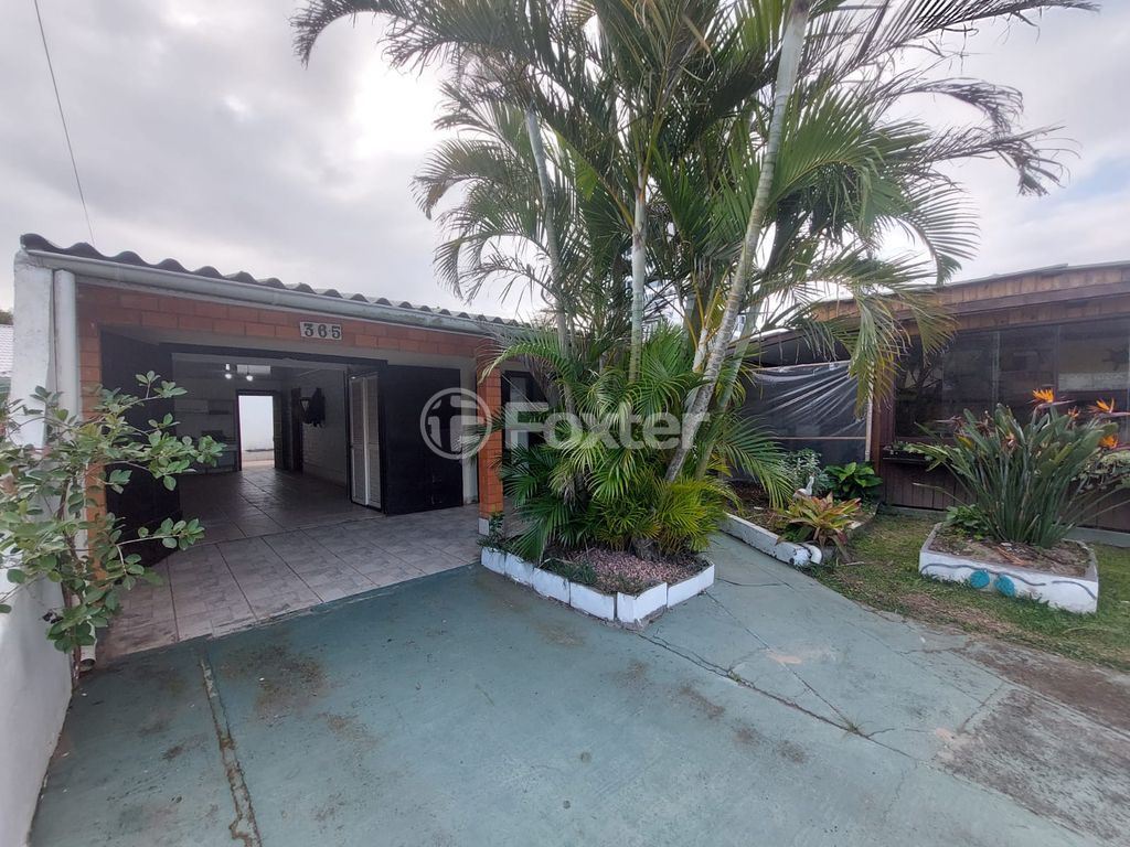 casa sobrado para comprar em Centro, Arroio do Sal - foto 1