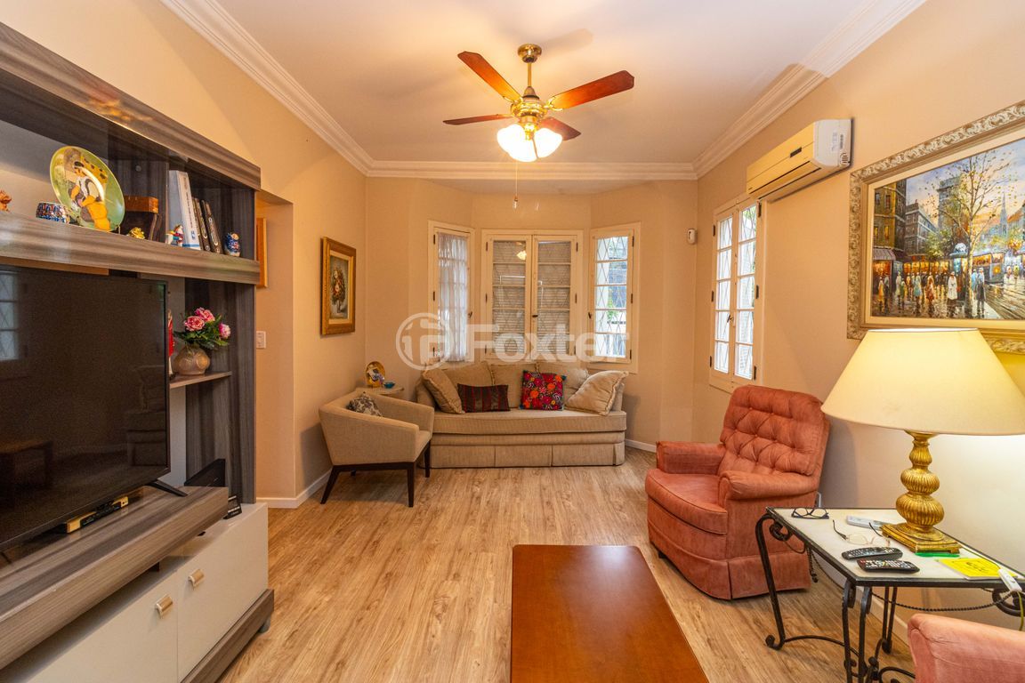 casa sobrado para comprar em Auxiliadora, Porto Alegre - foto 1