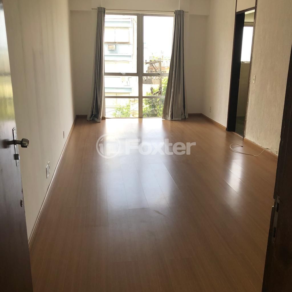 Studio/Kitnet/JK para comprar em Coronel Fernando Machado, 442 - foto 4