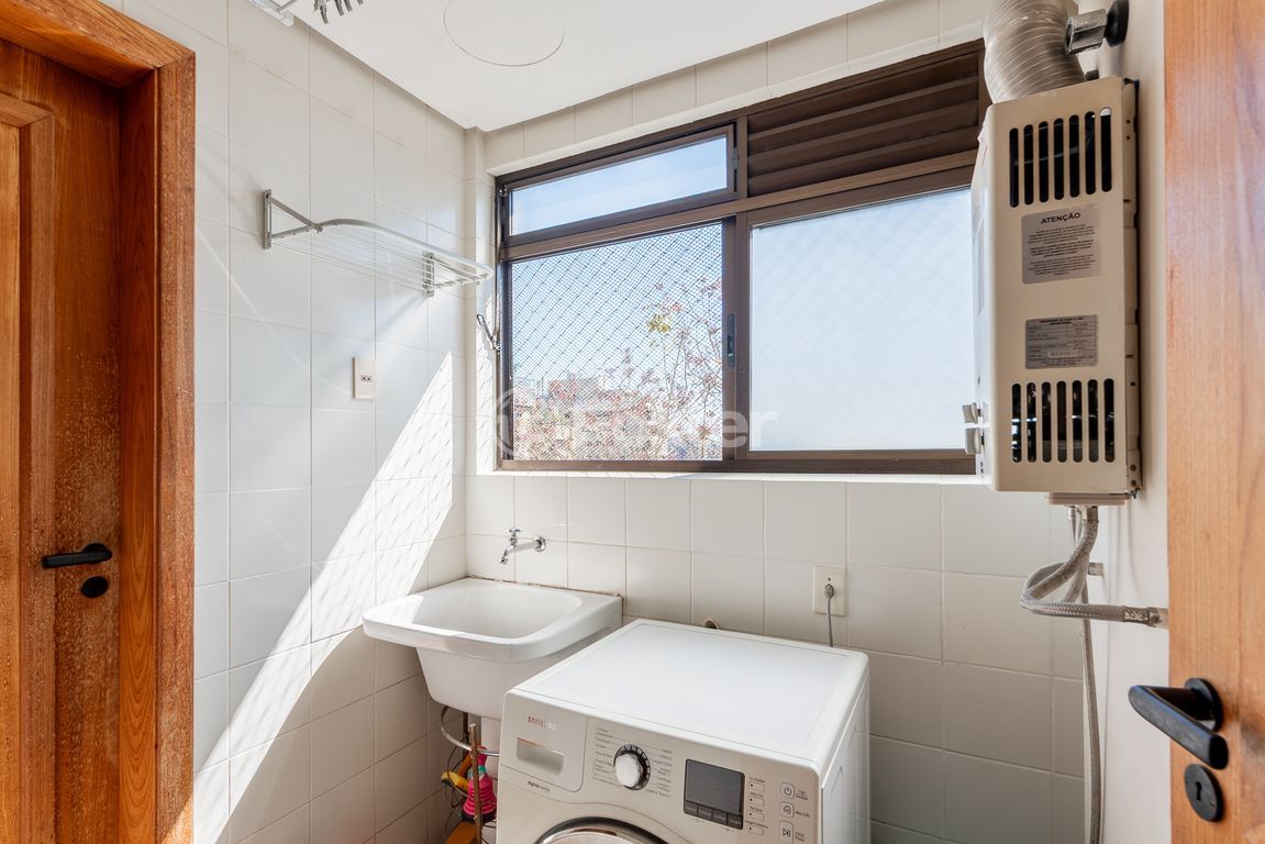 Apartamento para comprar em Carlos Trein Filho, 550 - foto 36