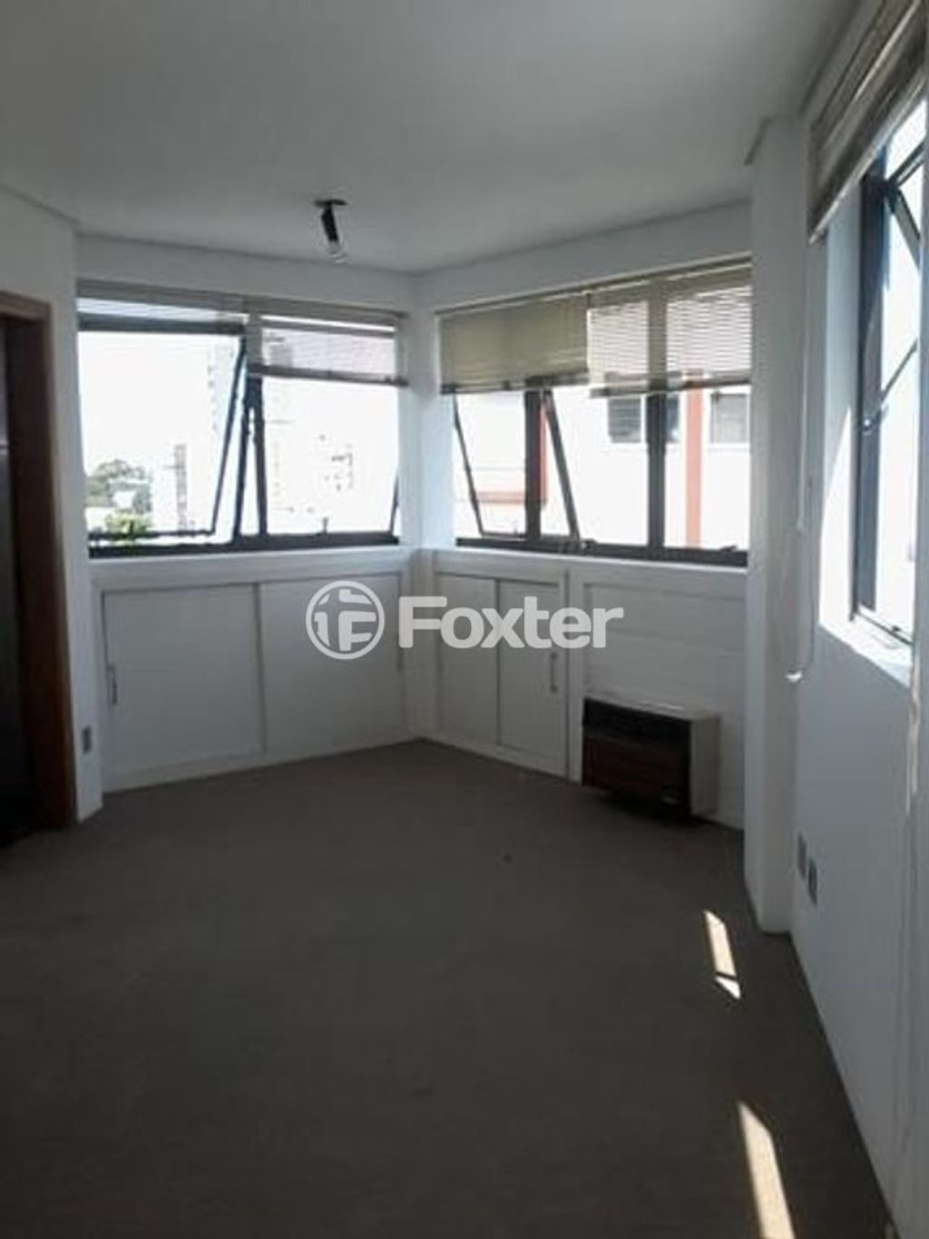 consultorio sala conjunto para comprar em Centro Histórico, Porto Alegre - foto 1