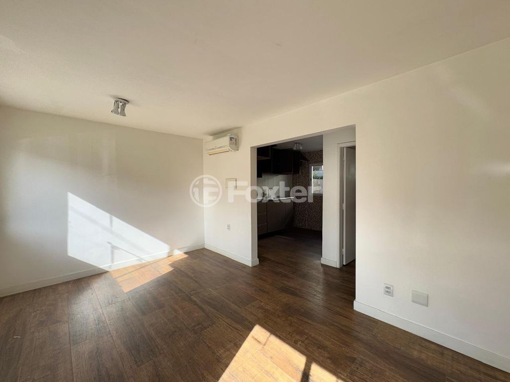 Casa em condominio para comprar em dos Guamirins, 303 - foto 4