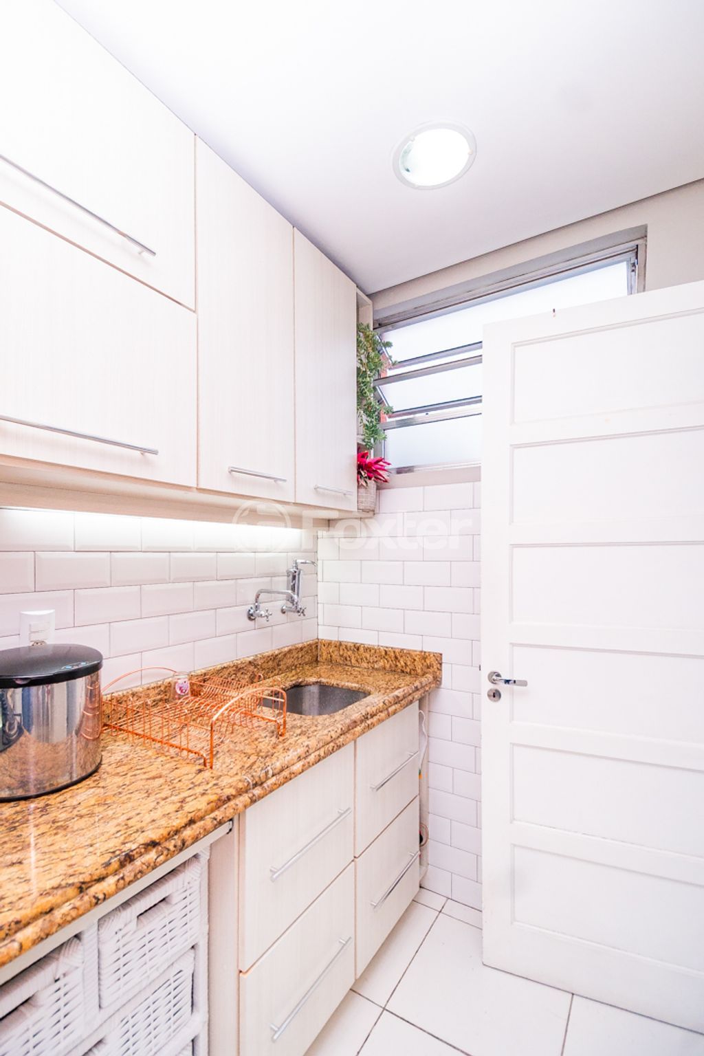 Apartamento para comprar em Eudoro Berlink, 495 - foto 44
