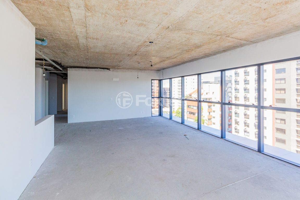Apartamento para comprar em Rio Branco, Porto Alegre - foto 1