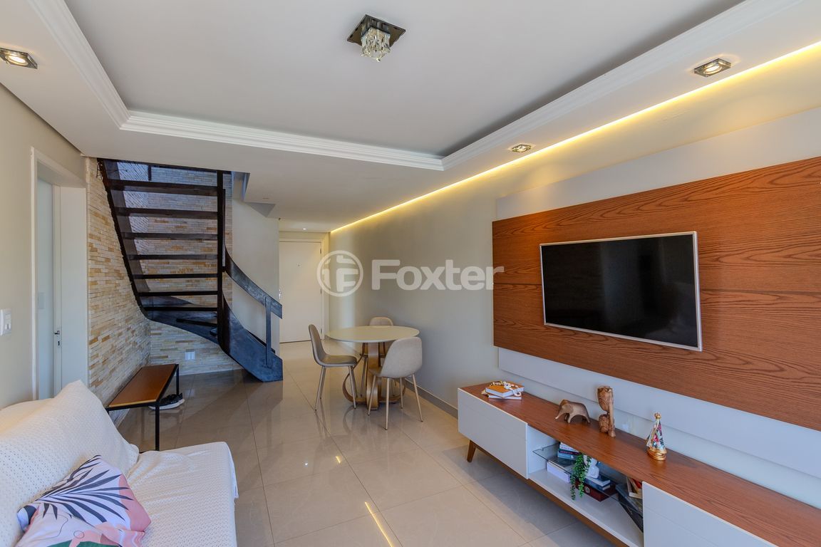 Cobertura para comprar em Camaquã, Porto Alegre - foto 1