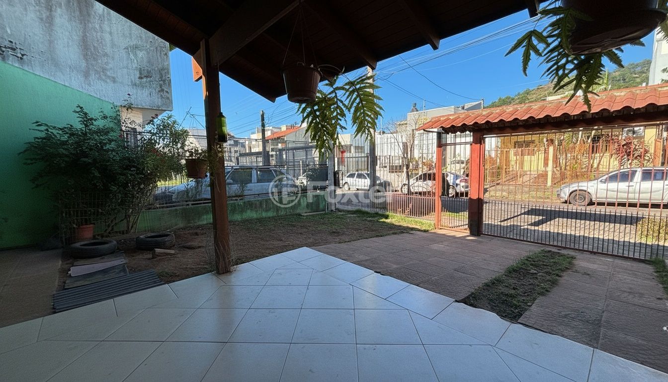 casa sobrado para comprar em Nestor José Nitschke, 231 - foto 3