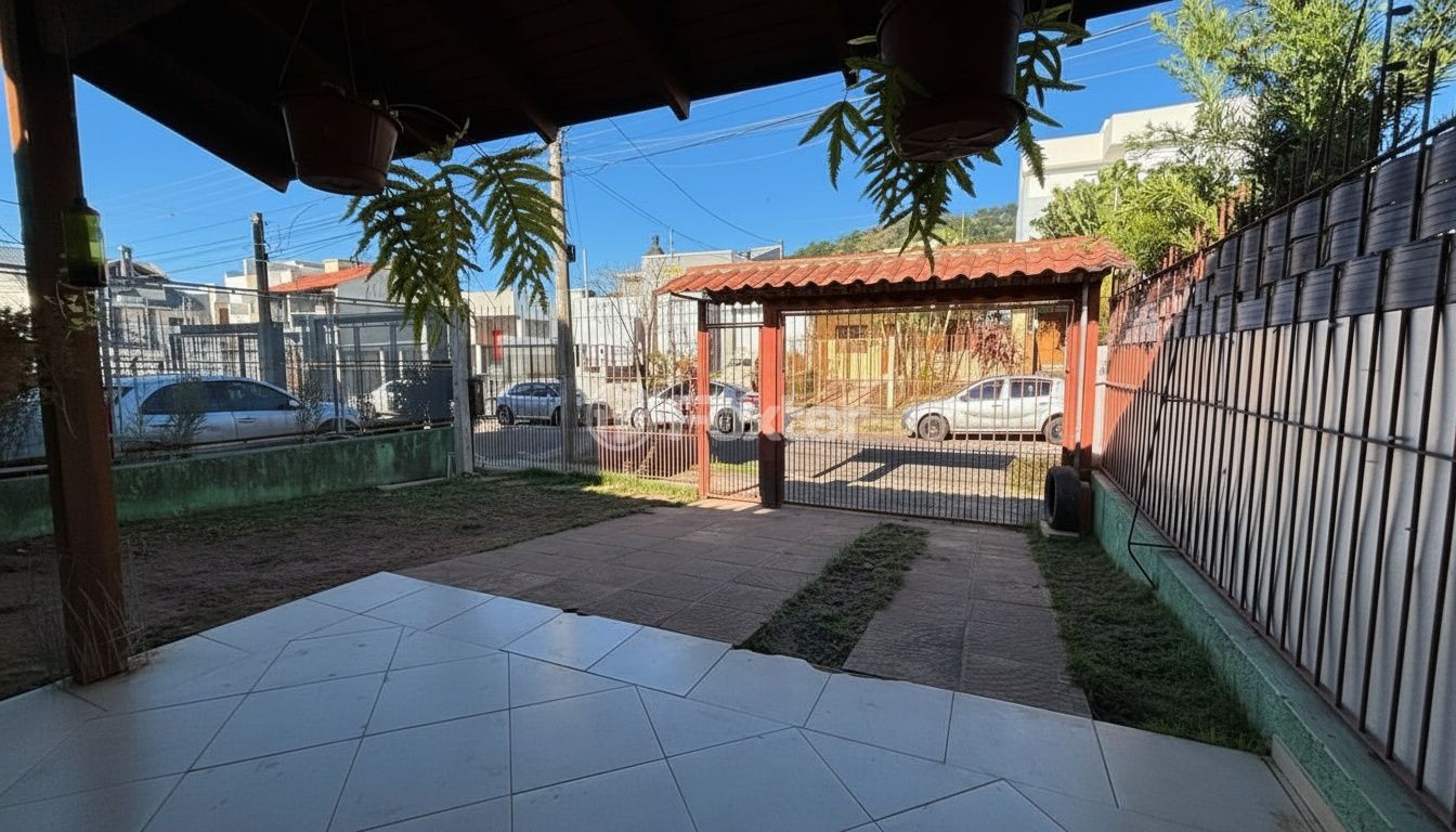 casa sobrado para comprar em Nestor José Nitschke, 231 - foto 5