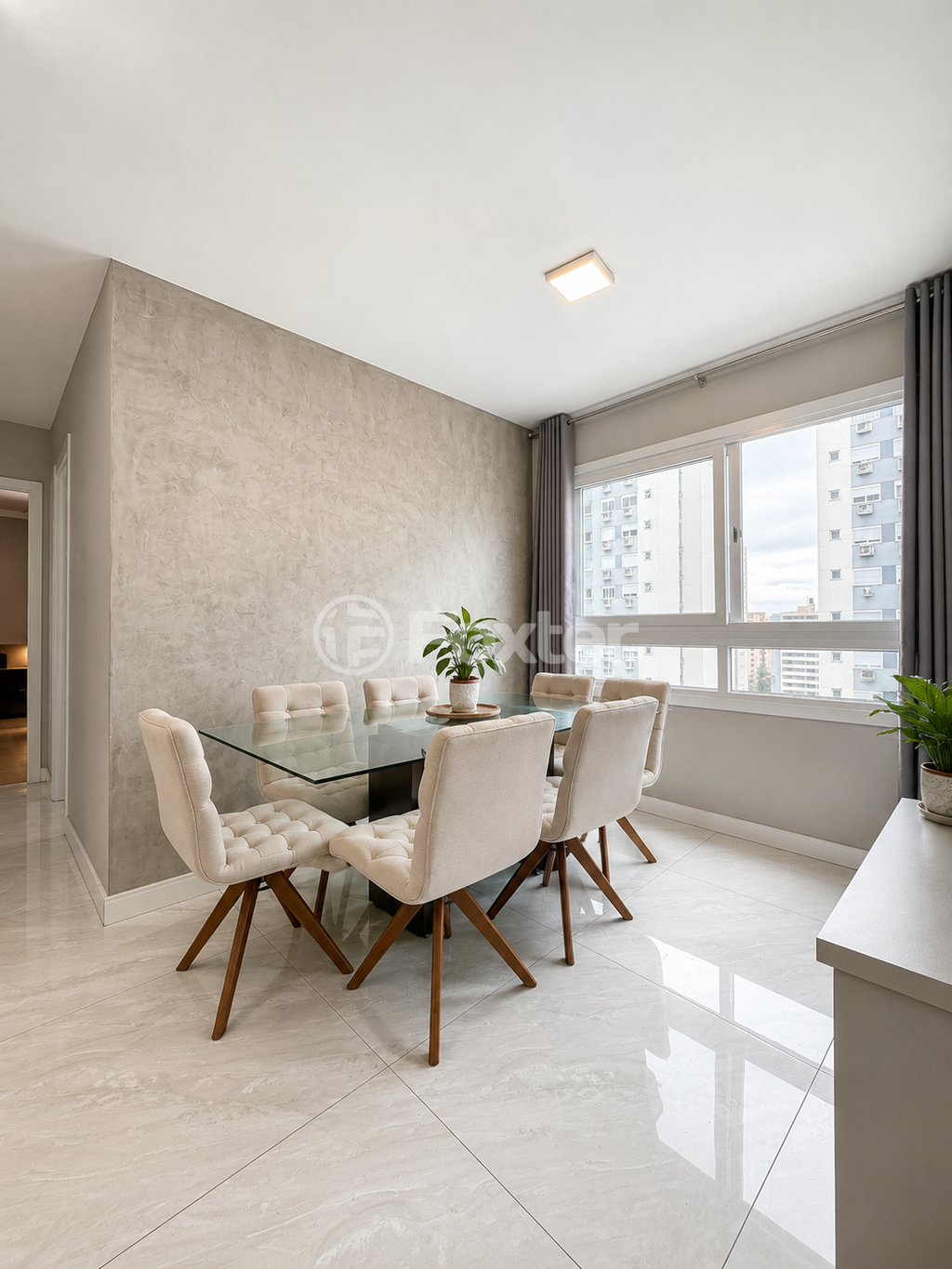 Apartamento para comprar em São Sebastião, Porto Alegre - foto 1
