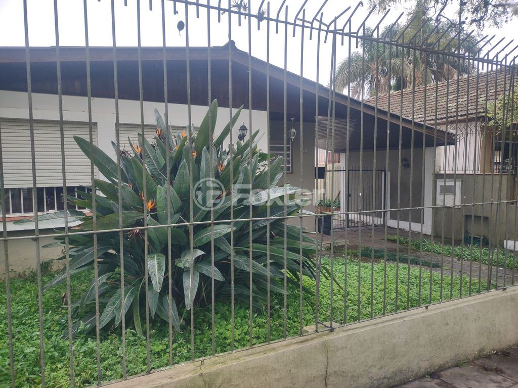 casa sobrado para comprar em Bom Jesus, Porto Alegre - foto 1