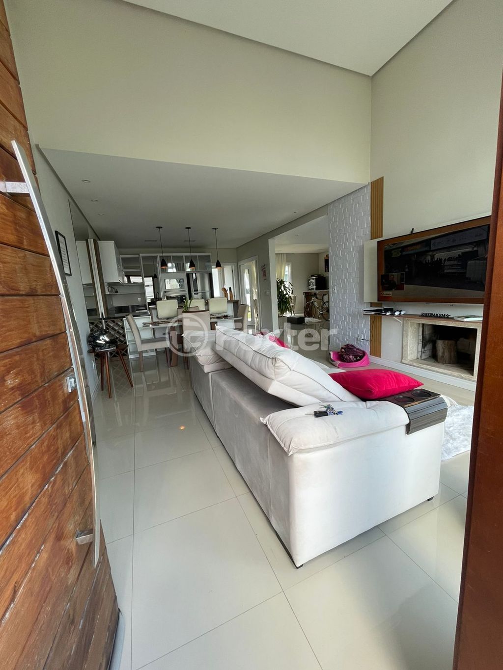 casa sobrado para comprar em Claudio Henrique Alberti, 215 - foto 4