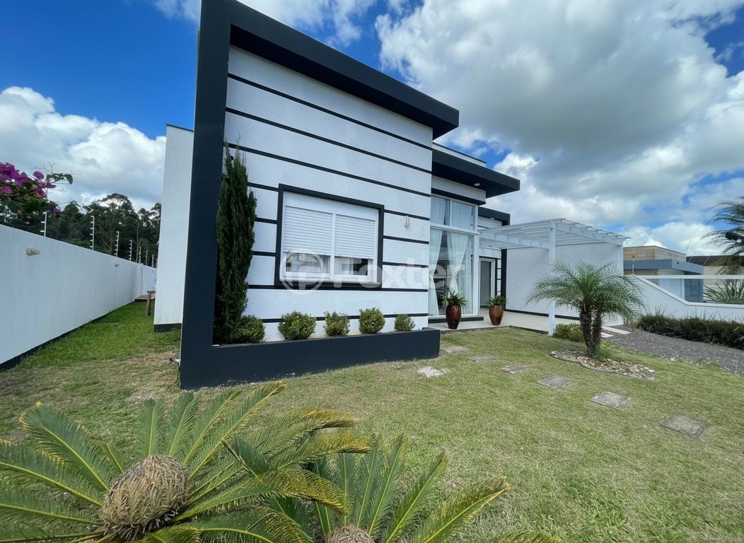 casa sobrado para comprar em Claudio Henrique Alberti, 215 - foto 2