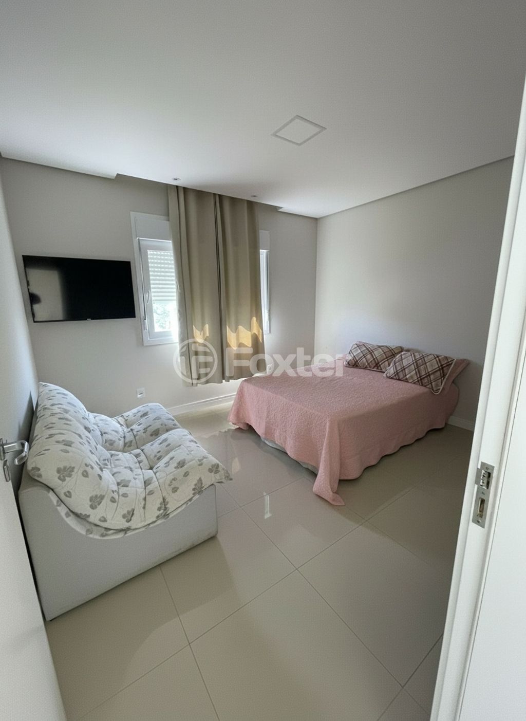 casa sobrado para comprar em Claudio Henrique Alberti, 215 - foto 17