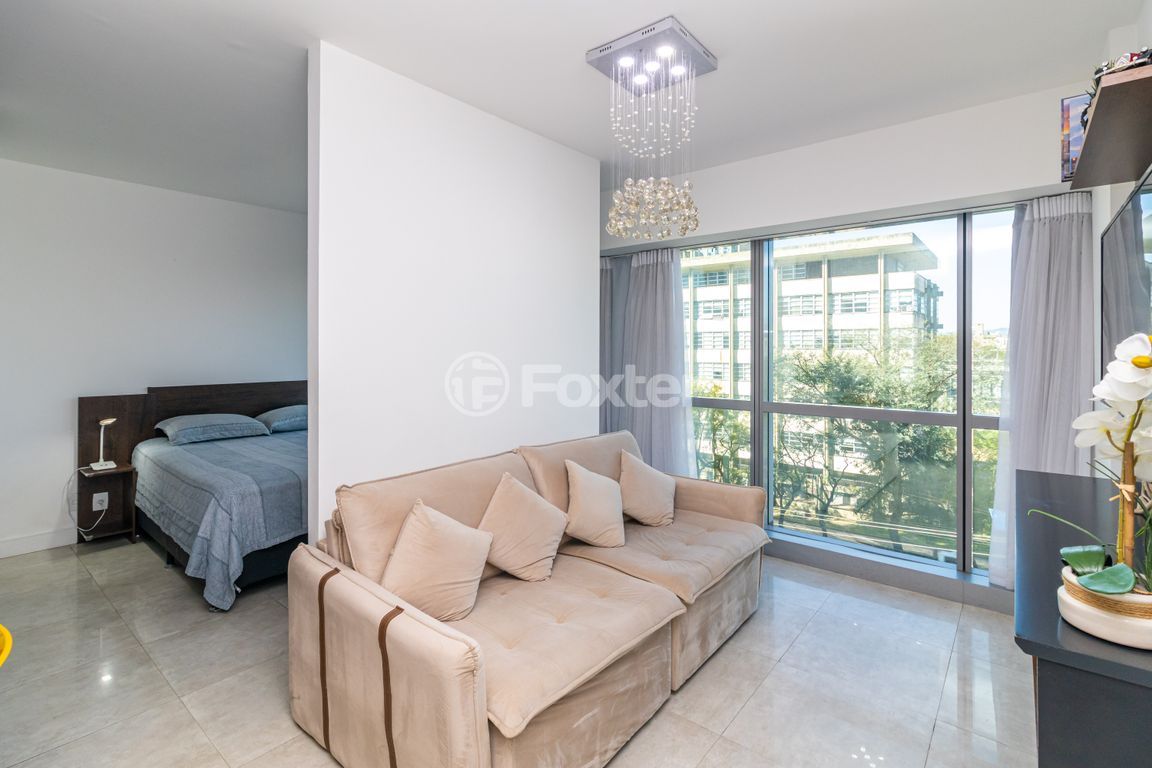 Loft/Flat para comprar em Borges de Medeiros, 2277 - foto 5