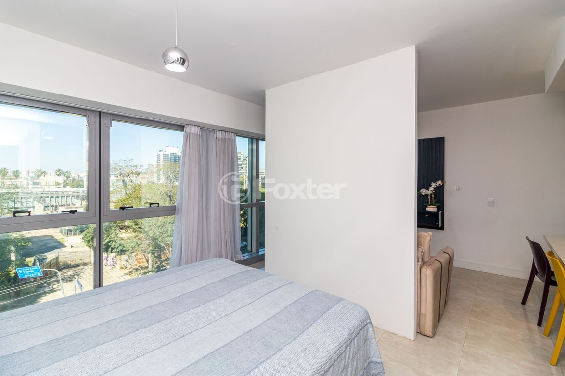 Loft/Flat para comprar em Borges de Medeiros, 2277 - foto 8