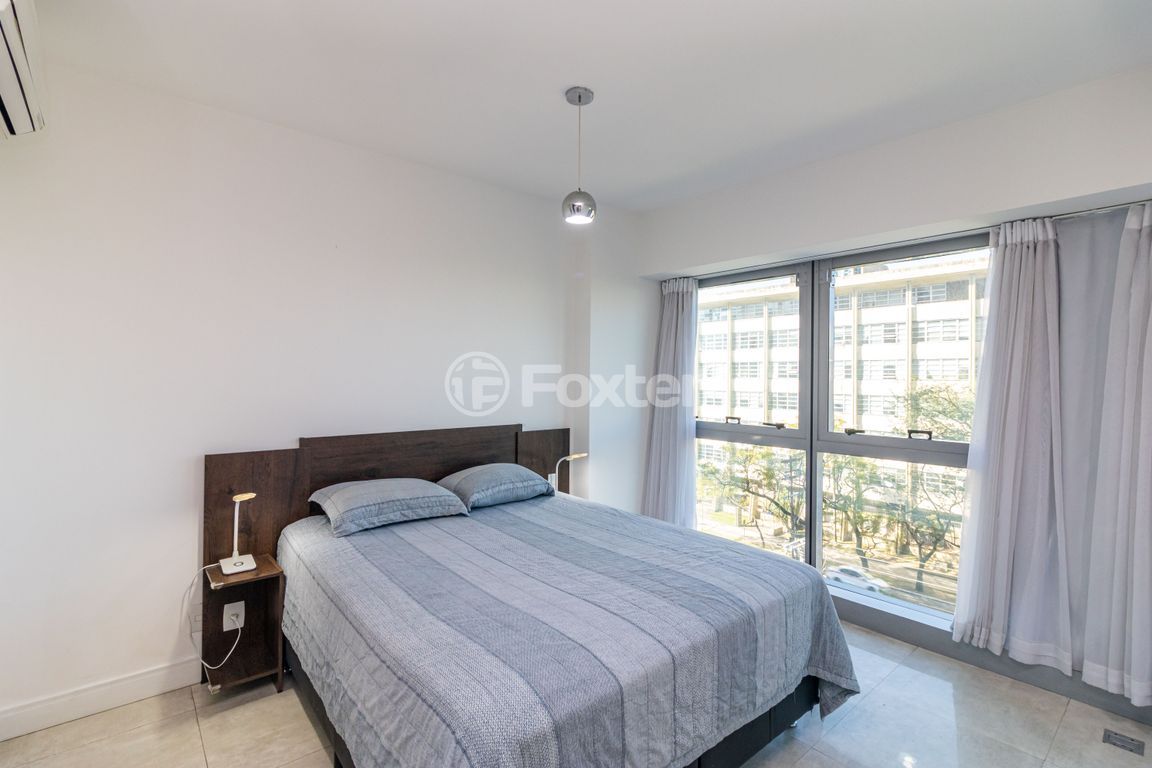 Loft/Flat para comprar em Borges de Medeiros, 2277 - foto 6