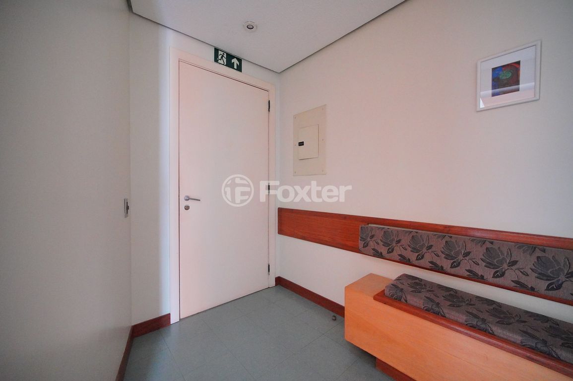 consultorio sala conjunto para comprar em Mostardeiro, 333 - foto 15