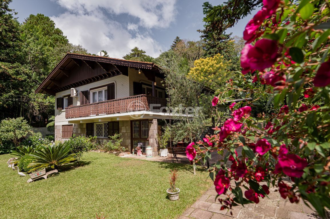 casa sobrado para comprar em Planalto, Gramado - foto 1