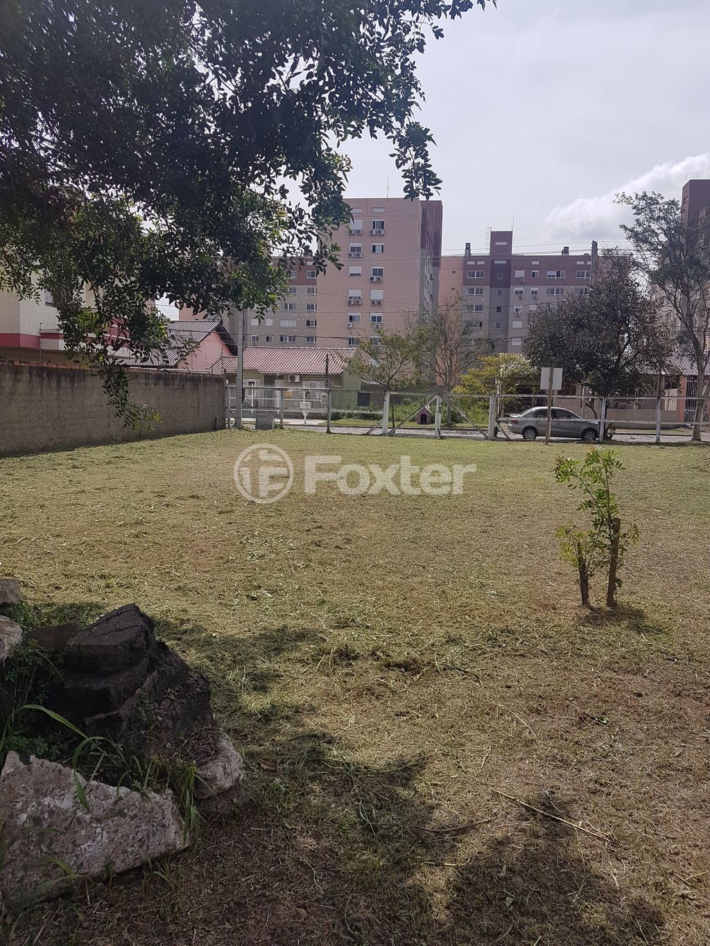 terreno lote condominio para comprar em Raquel Rossi, 220 - foto 2