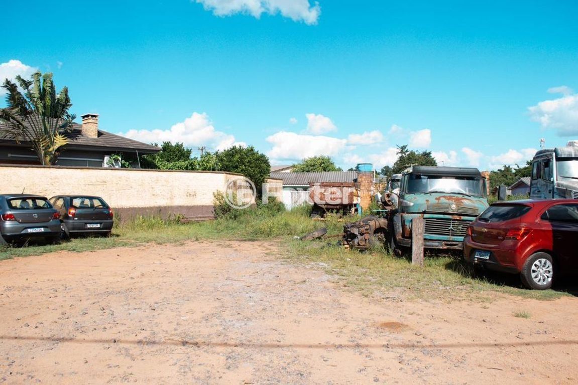 terreno lote condominio para comprar em Luiz Pasteur, 7403 - foto 3