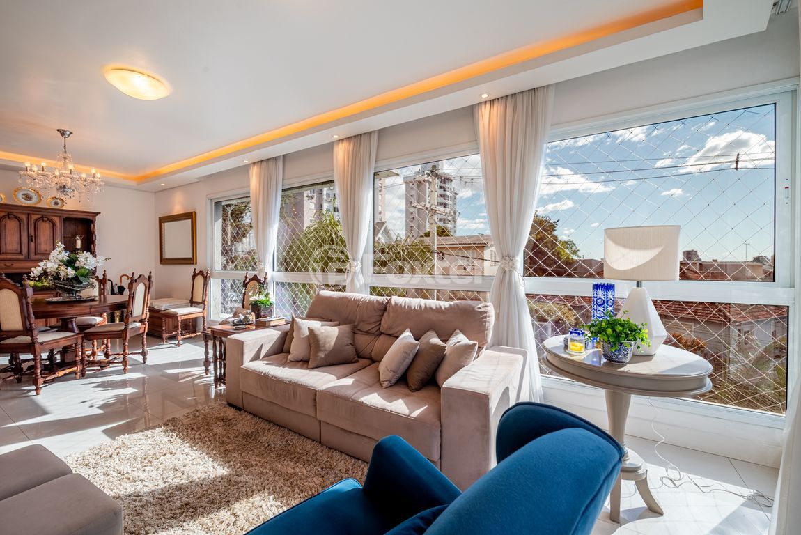 Apartamento para comprar em São João, Porto Alegre - foto 1