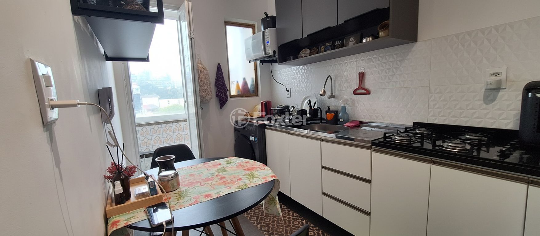 Apartamento para comprar em Floresta, Porto Alegre - foto 1