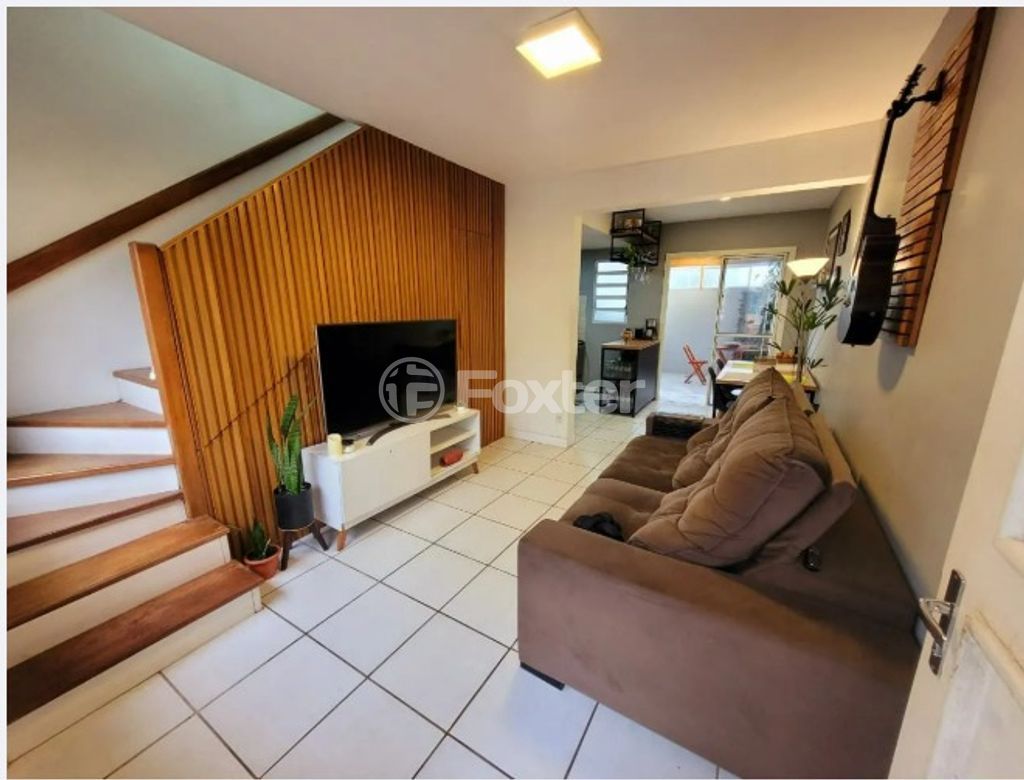 Casa em condominio para comprar em Humaitá, Porto Alegre - foto 1