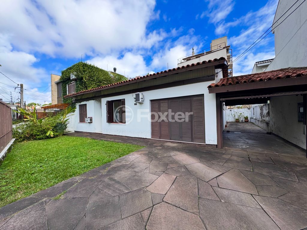 casa sobrado para comprar em Vila Ipiranga, Porto Alegre - foto 1