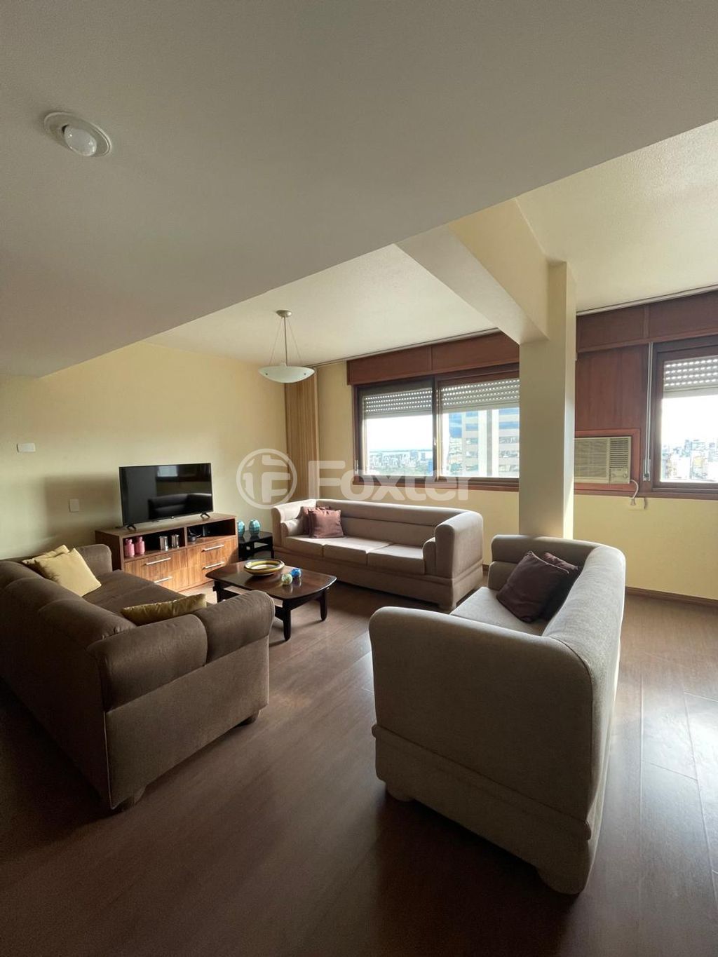 Apartamento para comprar em Rio Branco, Porto Alegre - foto 1