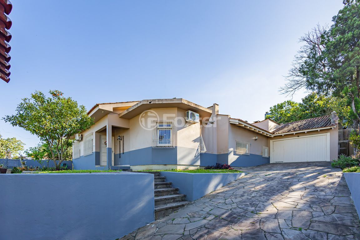 casa sobrado para comprar em Rubem Berta, Porto Alegre - foto 1