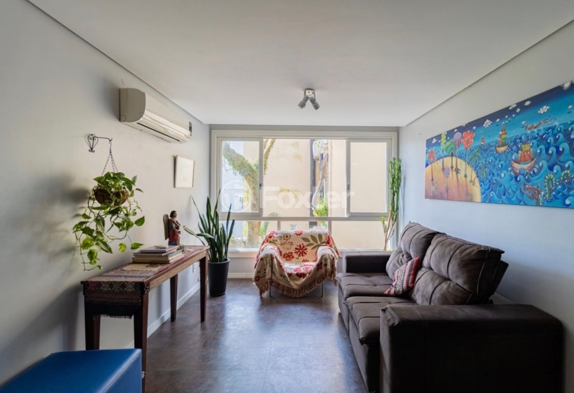 Apartamento para comprar em Rio Branco, Porto Alegre - foto 1