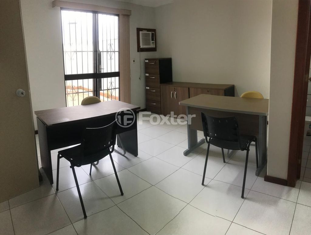 consultorio sala conjunto para comprar em Cristóvão Pereira, 99 - foto 1