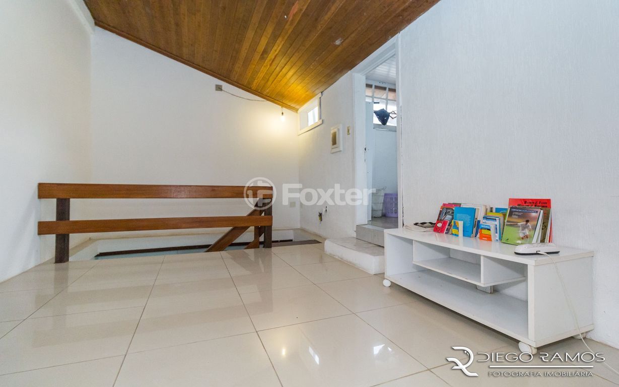 casa sobrado para comprar em Pedra Redonda, 267 - foto 9