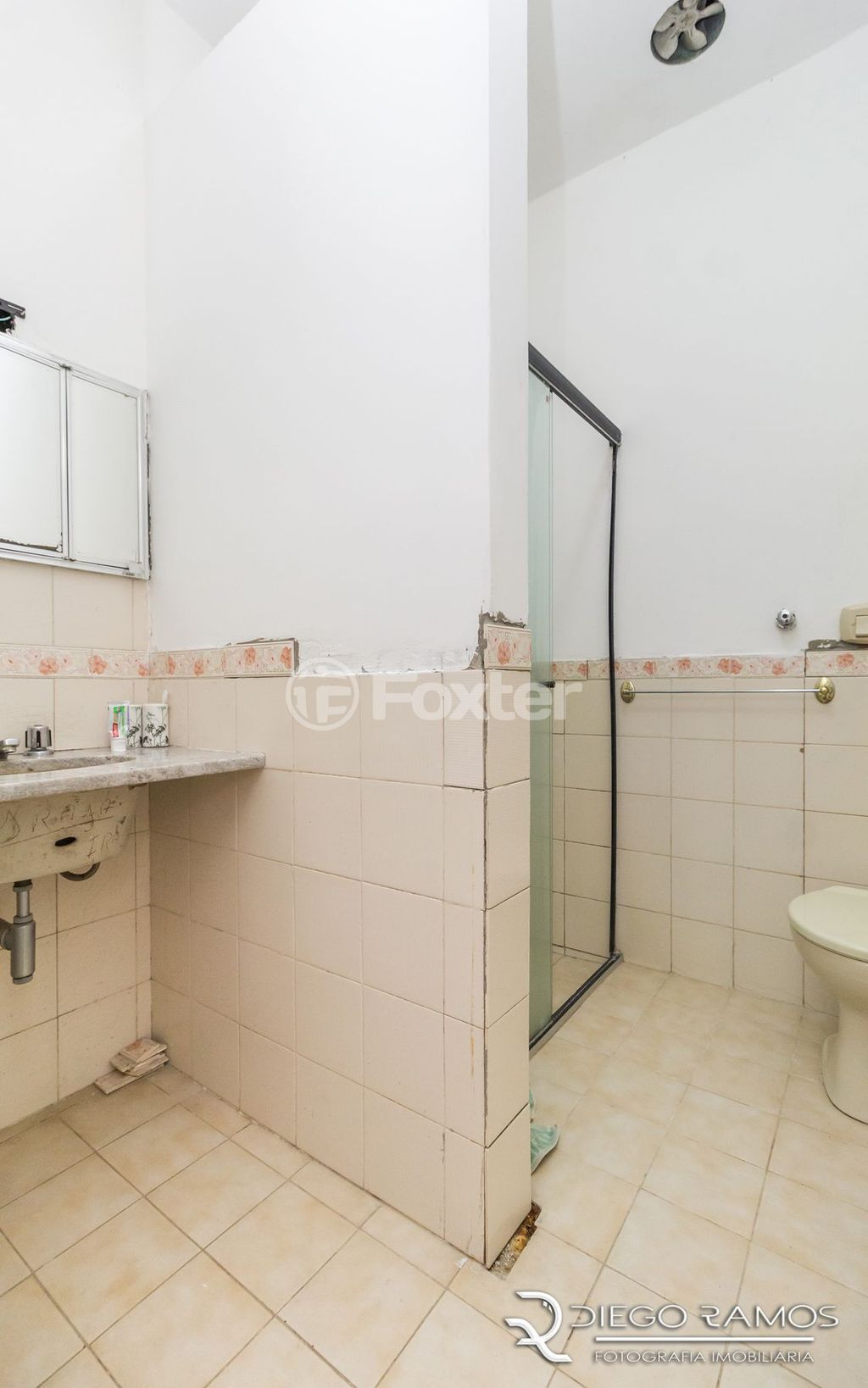 casa sobrado para comprar em Pedra Redonda, 267 - foto 22