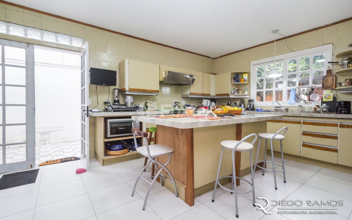 casa sobrado para comprar em Pedra Redonda, 267 - foto 24
