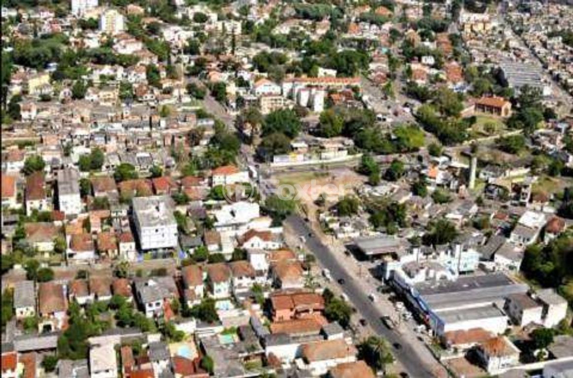 terreno lote condominio para comprar em Sepé Tiaraju, 226 - foto 8