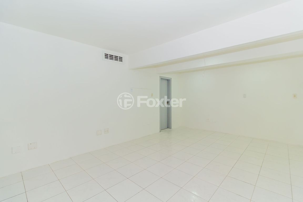 loja ponto comercial para comprar em Câncio Gomes, 778 - foto 21