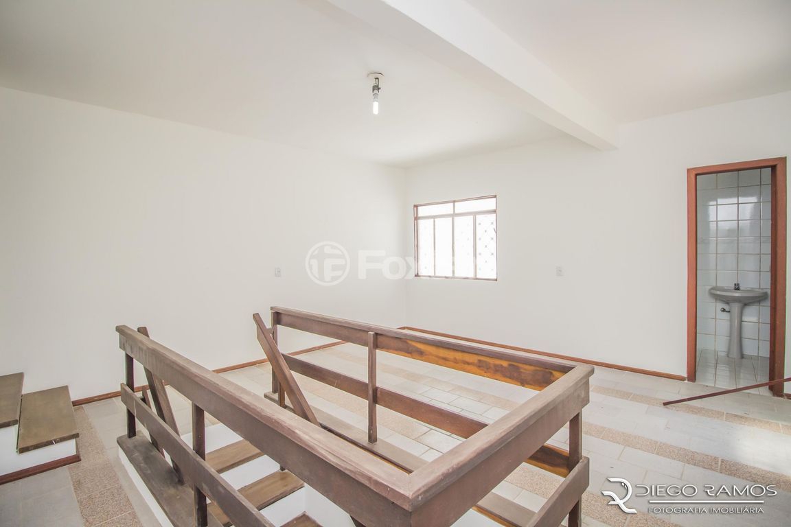 casa sobrado para comprar em Doutor Sebastião Leão, 233 - foto 23
