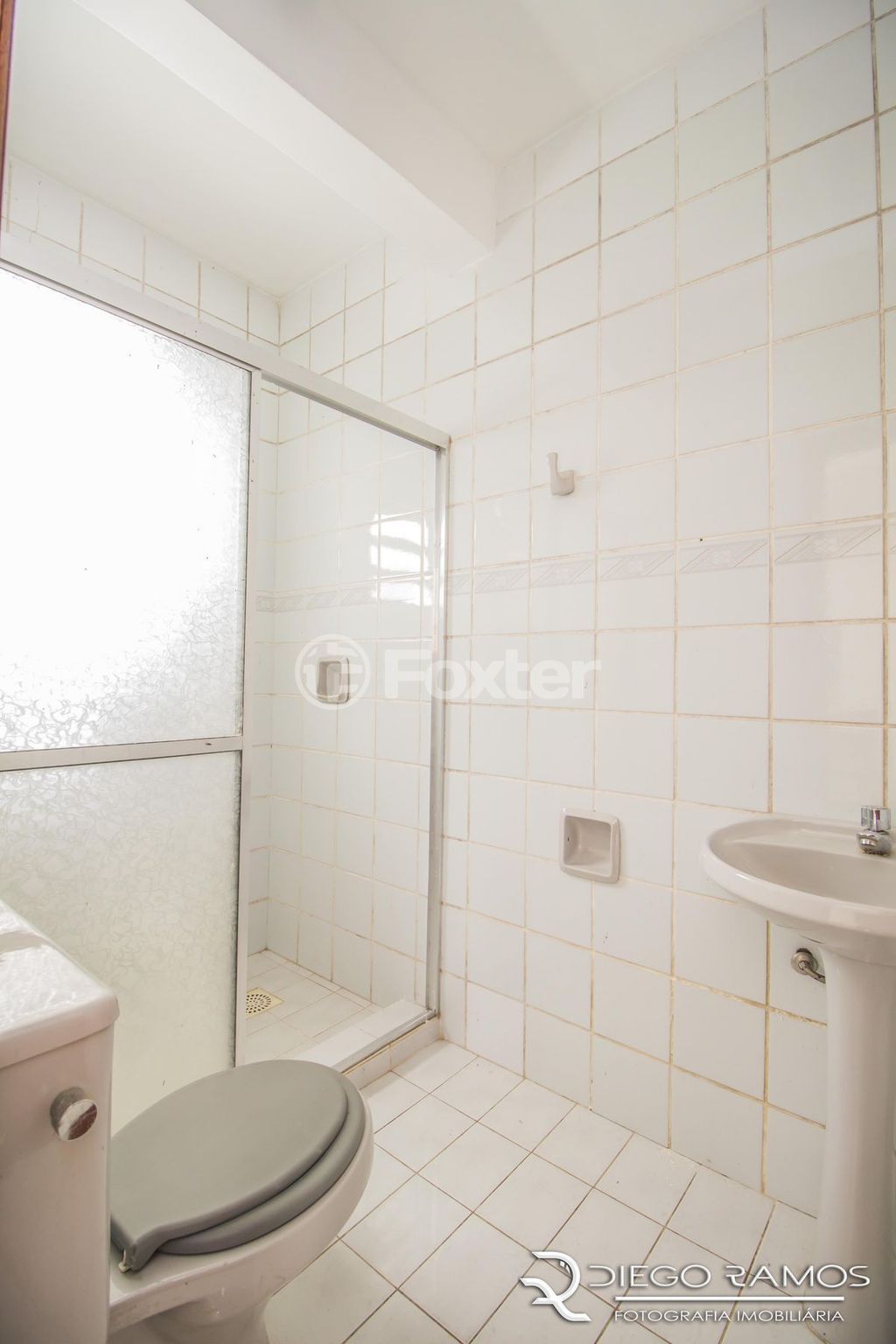 casa sobrado para comprar em Doutor Sebastião Leão, 233 - foto 24