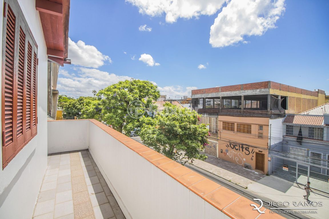 casa sobrado para comprar em Doutor Sebastião Leão, 233 - foto 25