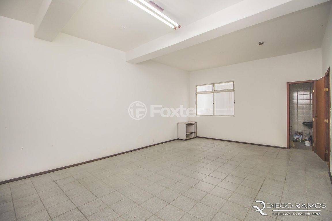 casa sobrado para comprar em Doutor Sebastião Leão, 233 - foto 33