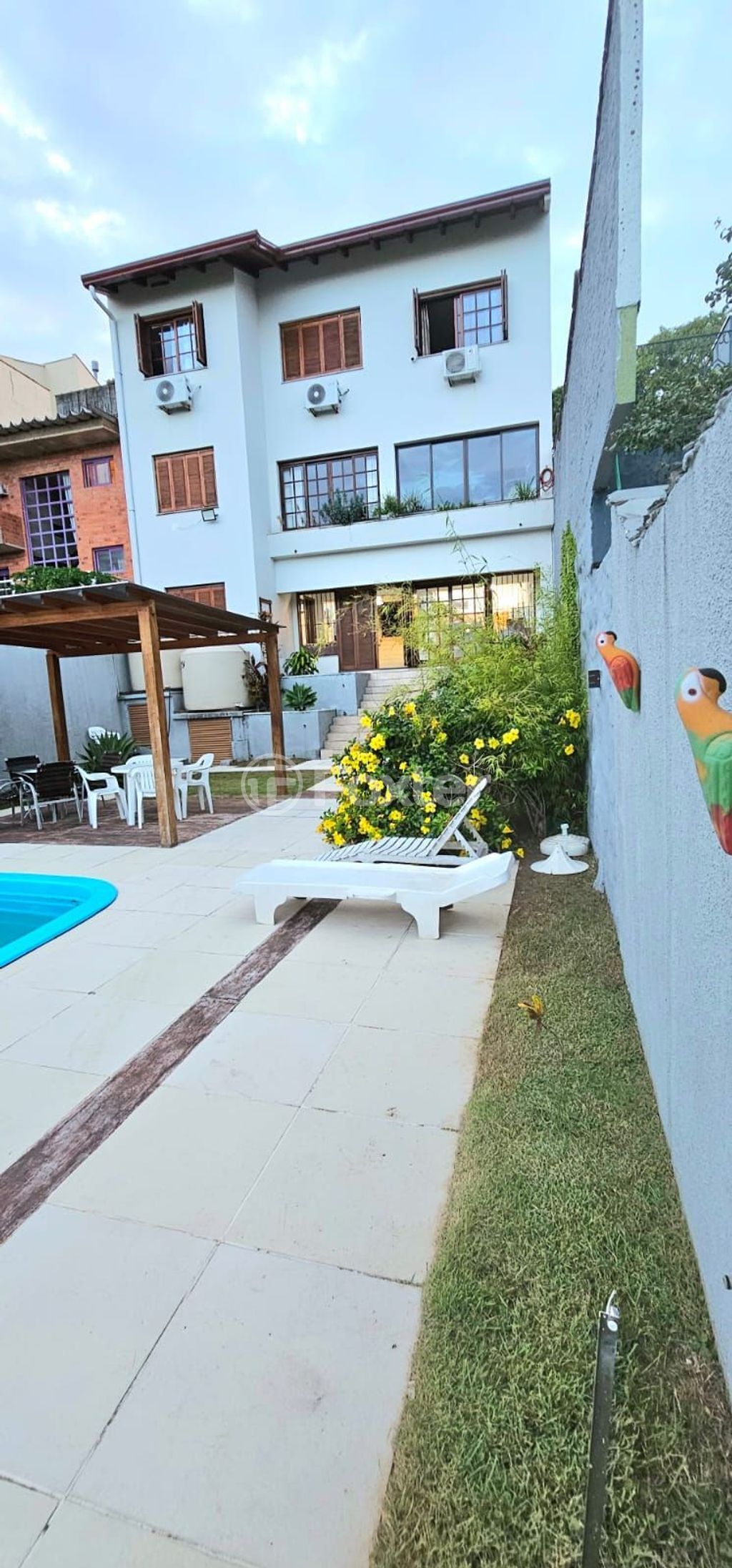 casa sobrado para comprar em Jacuí, 686 - foto 2