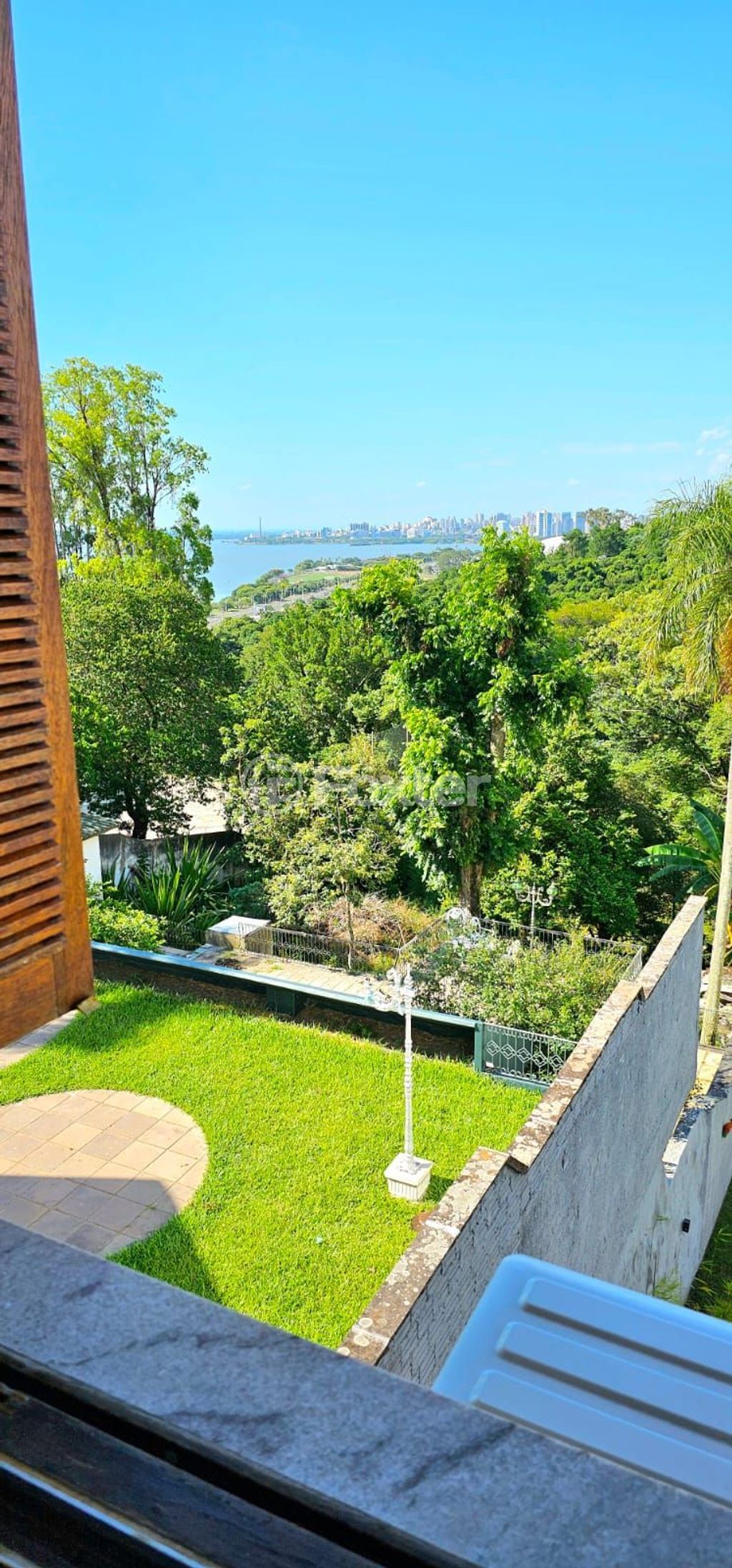 casa sobrado para comprar em Jacuí, 686 - foto 3