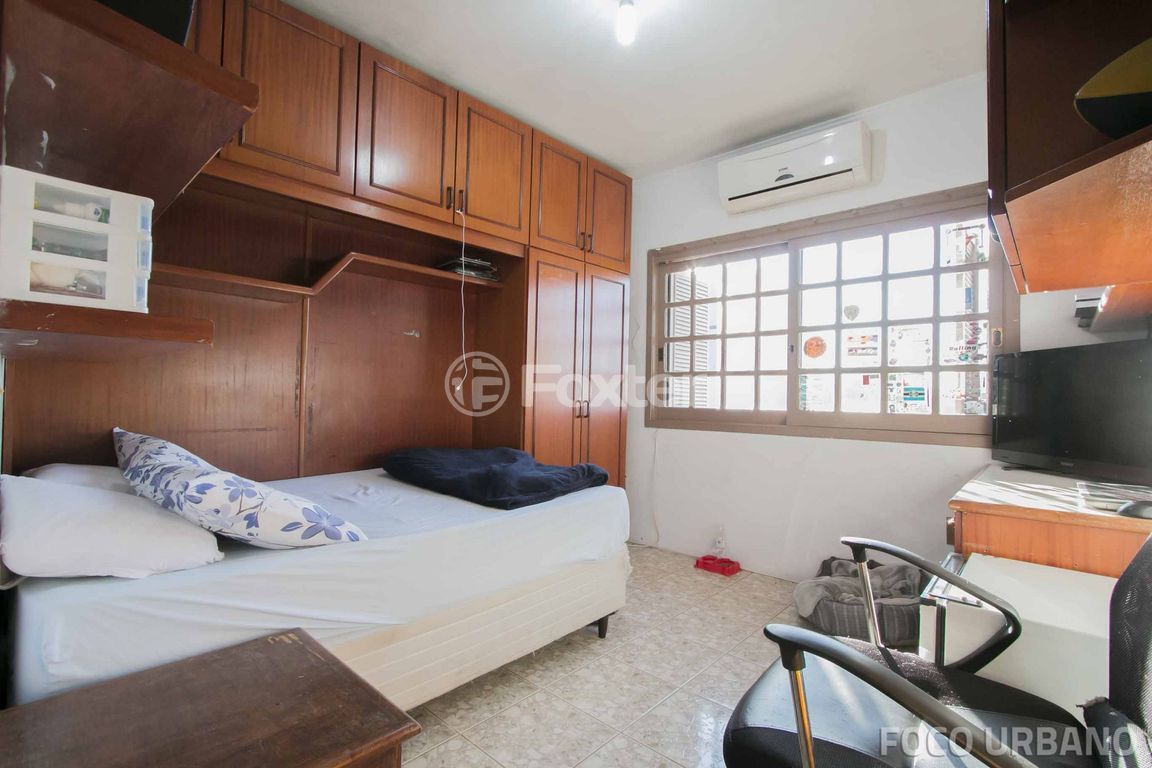 casa sobrado para comprar em Sylvio Torres, 200 - foto 17