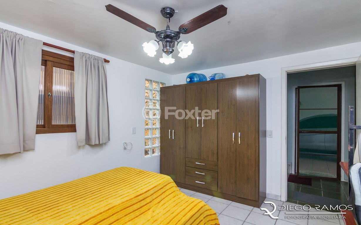 casa sobrado para comprar em André Primo Biazetto, 382 - foto 8
