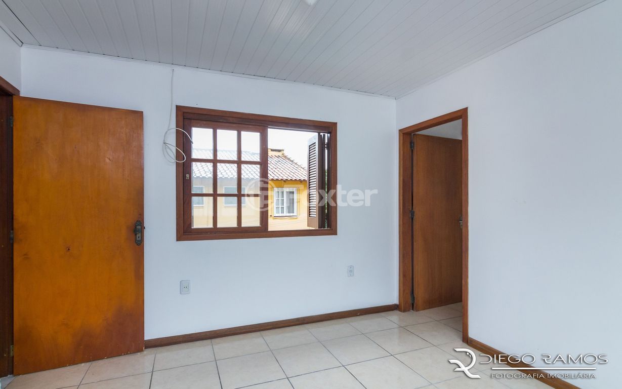 casa sobrado para comprar em André Primo Biazetto, 382 - foto 19